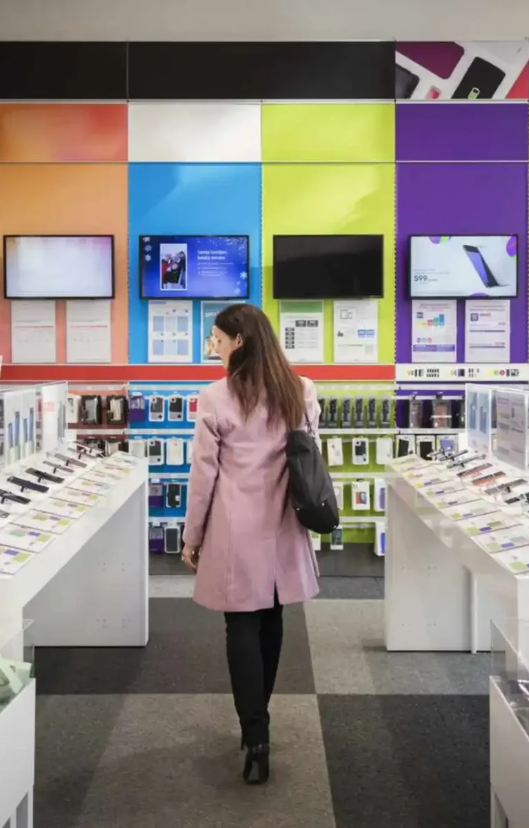 Cell Phone Stores: A Guide to Finding the Best Deals and Services