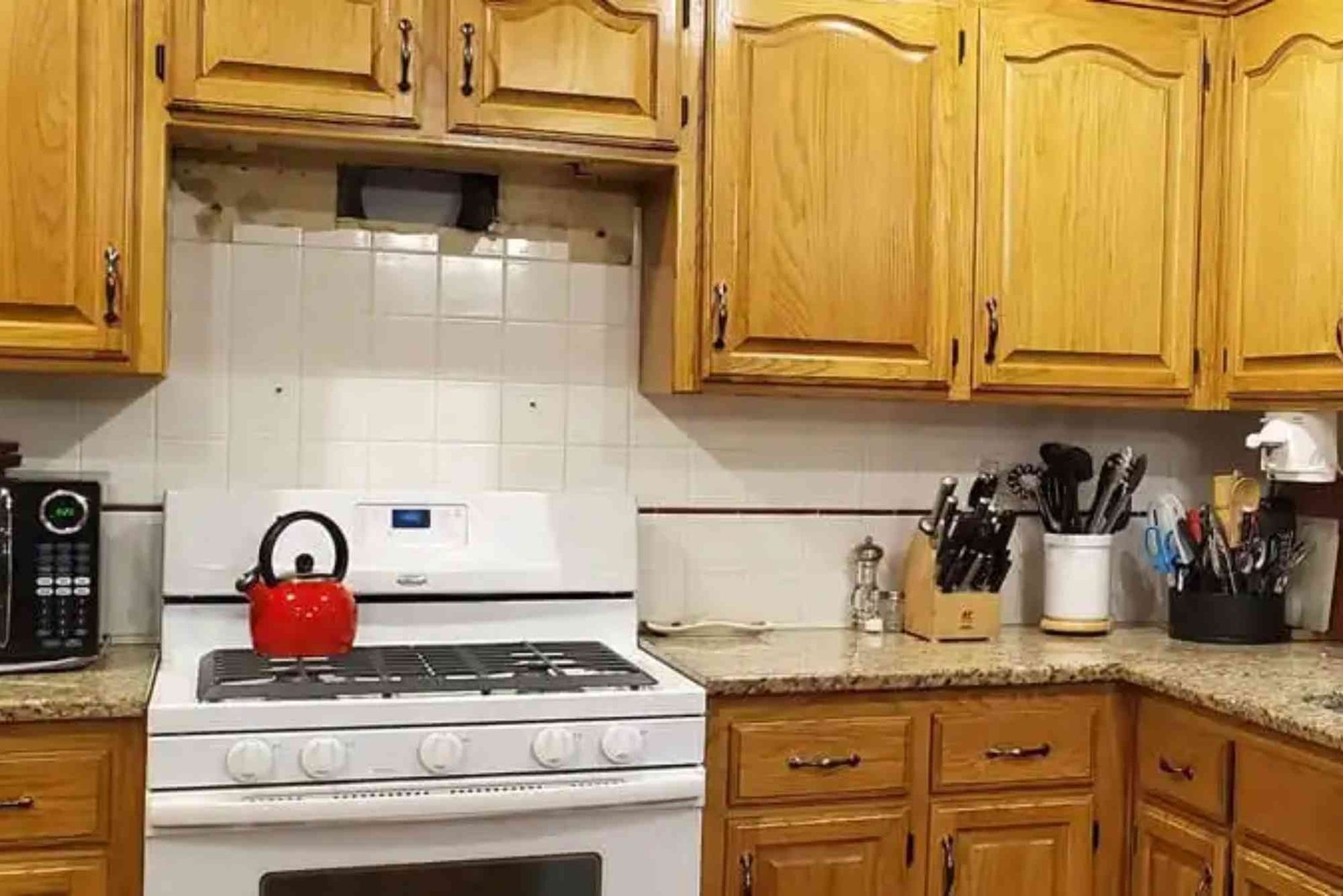 Cabinet Staining in Kansas City, MO